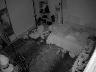 voyeurcam-hornyhostel-02