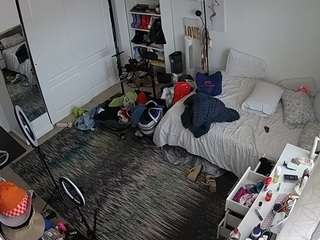 voyeurcam-hornyhostel-02