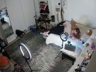 voyeurcam-hornyhostel-02