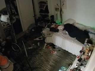 voyeurcam-hornyhostel-02