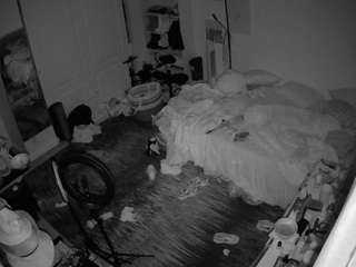 voyeurcam-hornyhostel-02