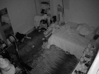 voyeurcam-hornyhostel-02