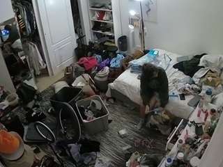 voyeurcam hornyhostel 02