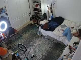 voyeurcam-hornyhostel-02