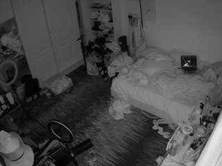 voyeurcam-hornyhostel-02