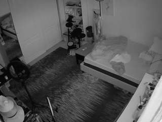 voyeurcam-hornyhostel-02