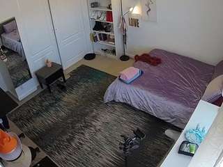voyeurcam-hornyhostel-02