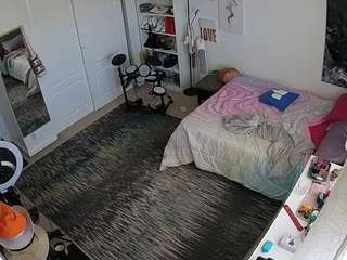 voyeurcam hornyhostel 02