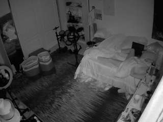 voyeurcam-hornyhostel-02