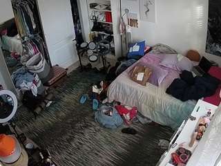 voyeurcam-hornyhostel-02