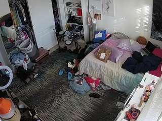 voyeurcam-hornyhostel-02