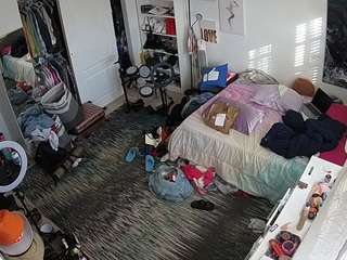 voyeurcam-hornyhostel-02