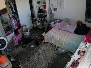 voyeurcam-hornyhostel-02