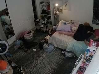 voyeurcam-hornyhostel-02 webcam model