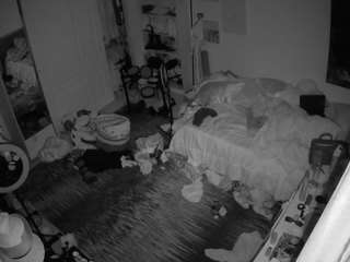 voyeurcam-hornyhostel-02