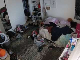 voyeurcam-hornyhostel-02