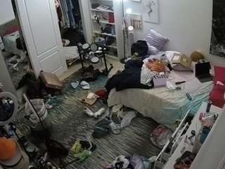 voyeurcam-hornyhostel-02's CamSoda show and profile