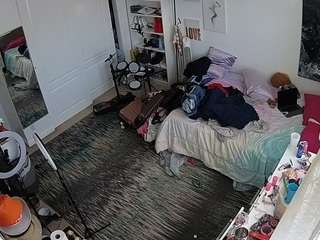 voyeurcam-hornyhostel-02 live cam profile