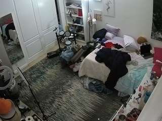 voyeurcam-hornyhostel-02 live cam profile