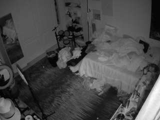 voyeurcam-hornyhostel-02