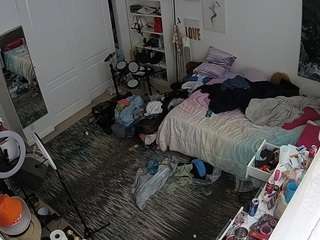 voyeurcam-hornyhostel-02 live cam profile