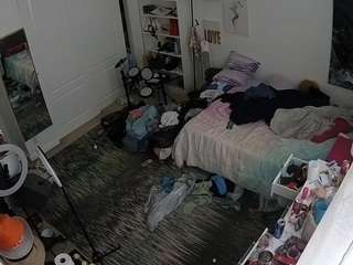 voyeurcam-hornyhostel-02 live cam profile