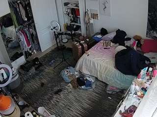 voyeurcam-hornyhostel-02