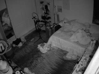 voyeurcam-hornyhostel-02