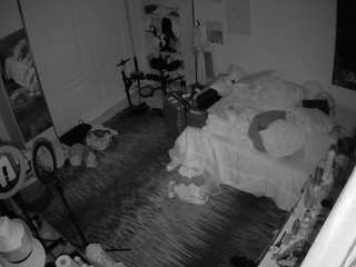voyeurcam-hornyhostel-02