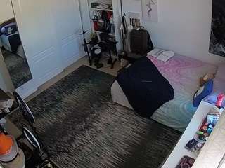 voyeurcam-hornyhostel-02