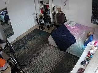 voyeurcam-hornyhostel-02