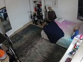voyeurcam-hornyhostel-02