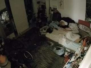 voyeurcam-hornyhostel-02