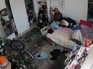 voyeurcam-hornyhostel-02