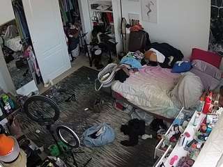 voyeurcam-hornyhostel-02