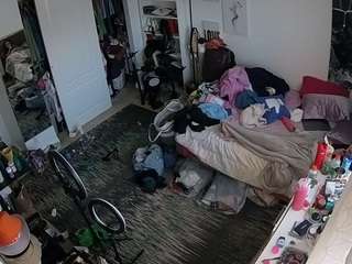 Questo modello è in diretta ora. voyeurcam-hornyhostel-02