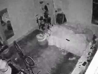 voyeurcam-hornyhostel-02