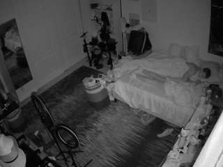 voyeurcam-hornyhostel-02