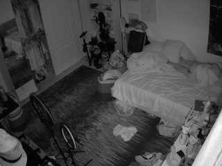 voyeurcam-hornyhostel-02