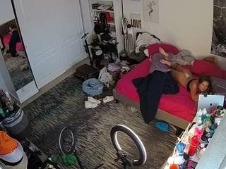 le modèle voyeurcam-hornyhostel-02 est en webcam porno dans un show sur le site camsoda, il possède les tags suivants: flash,flashing,hidden,hidden cam,pov,sexwebcam,striptease,voyeur,hd,pornstar