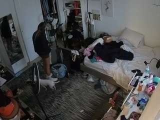 voyeurcam-hornyhostel-02