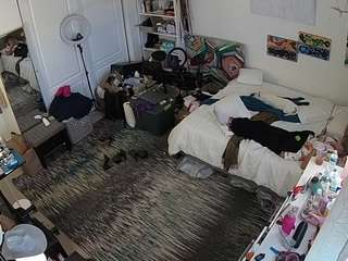 voyeurcam hornyhostel 02