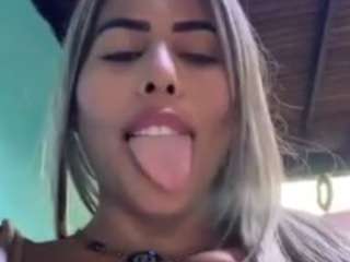 Live webcam model jennermd on Soda Cams