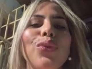 Live webcam model jennermd on Soda Cams