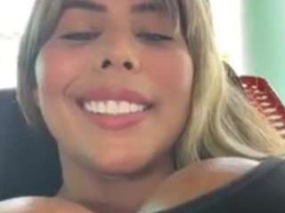 Live webcam model jennermd on Soda Cams