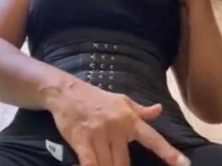 Live webcam model jennermd on Soda Cams