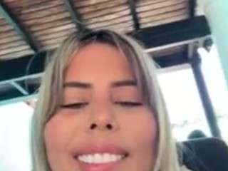 Live webcam model jennermd on Soda Cams