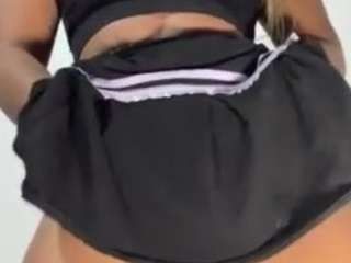 Live webcam model jennermd on Soda Cams