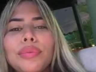 Live webcam model jennermd on Soda Cams