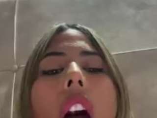 Jennermd's cam show statistics and live stream